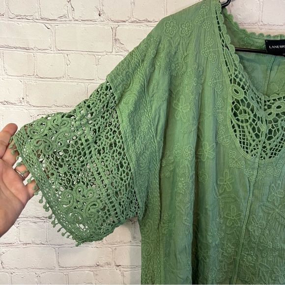 LANE BRYANT Green Embroidered Top Size 14/16 Cotton Short Sleeve Tie Front Boho - Picture 6 of 10